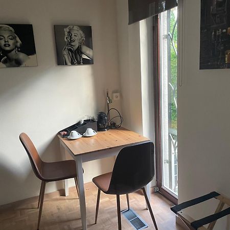 Averbode B&B Monroe المظهر الخارجي الصورة