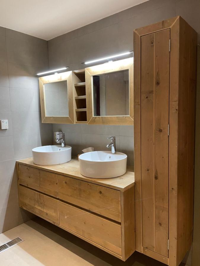 Averbode B&B Monroe المظهر الخارجي الصورة
