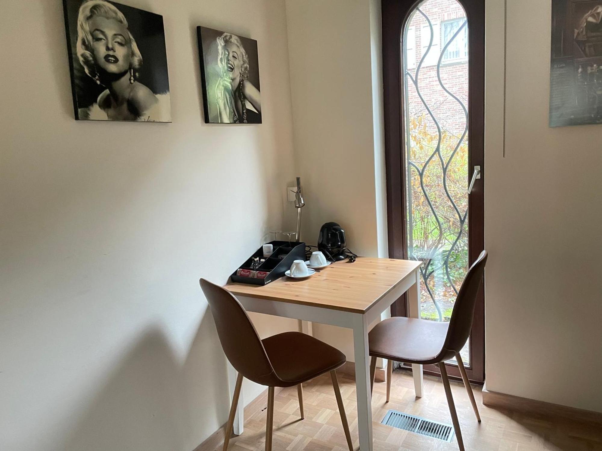 Averbode B&B Monroe المظهر الخارجي الصورة